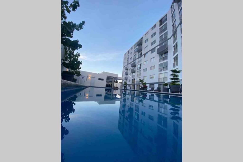 Departamento *Mundo Viajero* Guadalajaraアパートメント エクステリア 写真