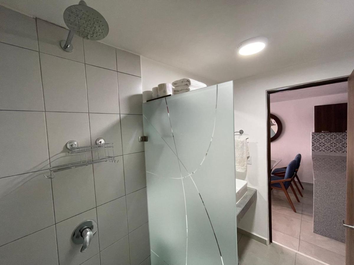 Departamento *Mundo Viajero* Guadalajaraアパートメント エクステリア 写真