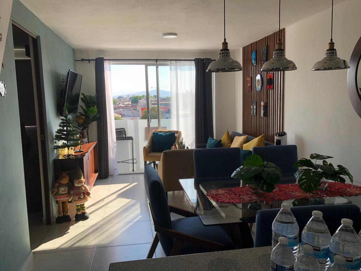 Departamento *Mundo Viajero* Guadalajaraアパートメント エクステリア 写真